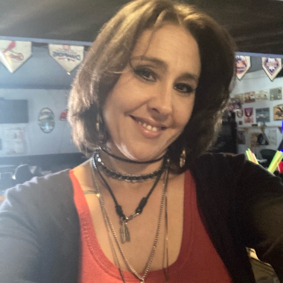 Meet your Posher, Jessica - Picture 7 of 13